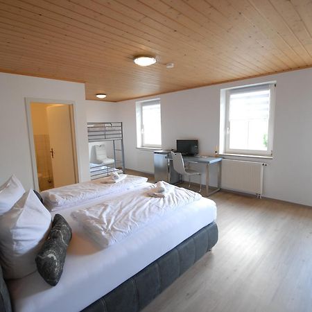 Adler Treuchtlingen Hotel Bagian luar foto