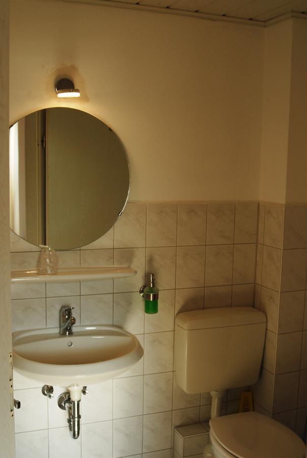 Adler Treuchtlingen Hotel Bagian luar foto